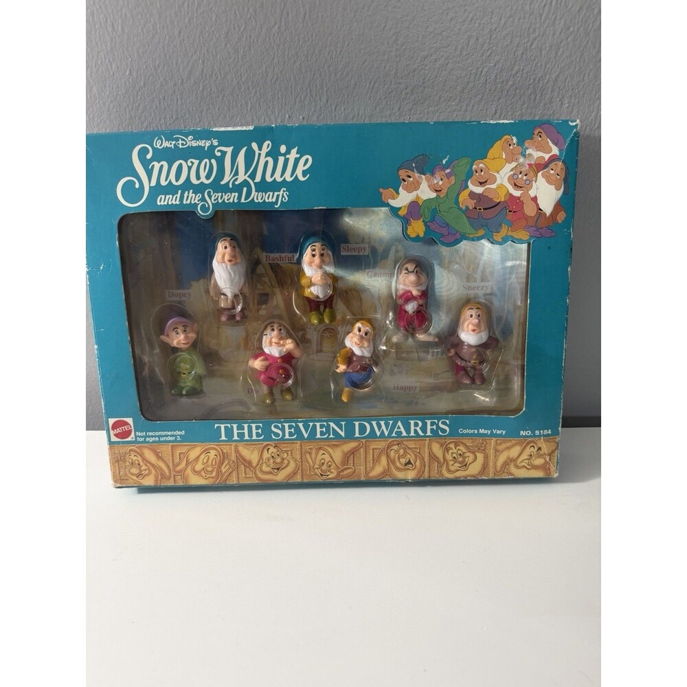 Vintage MATTEL Disney Snow White SEVEN DWARFS 7 Figure Set #5184n- Opened Box!